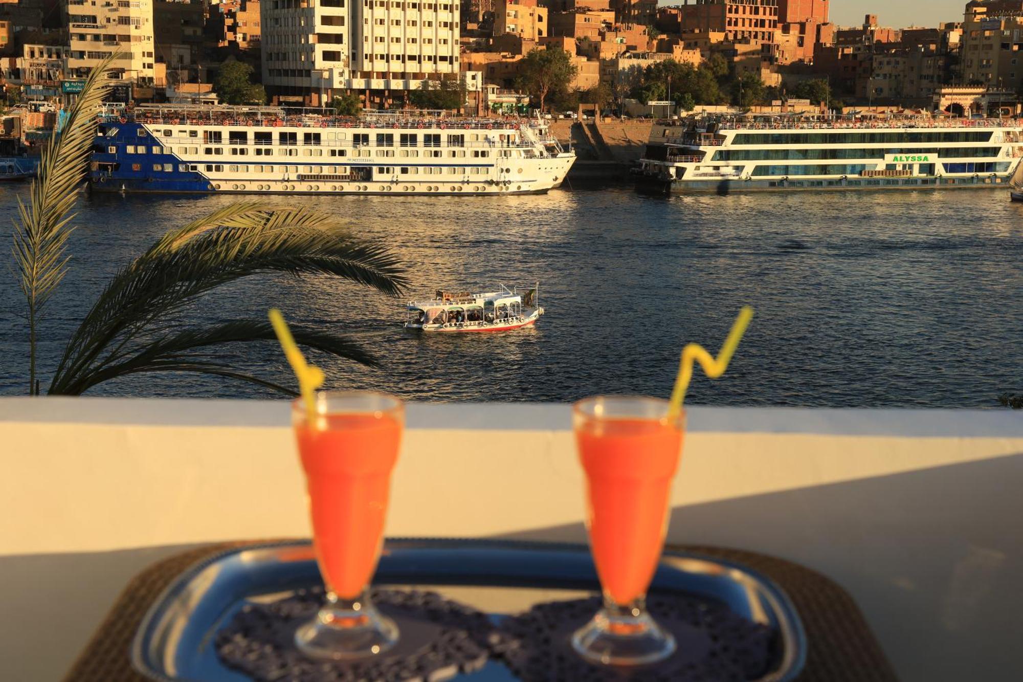 Crystala Guest House Aswan Exterior photo