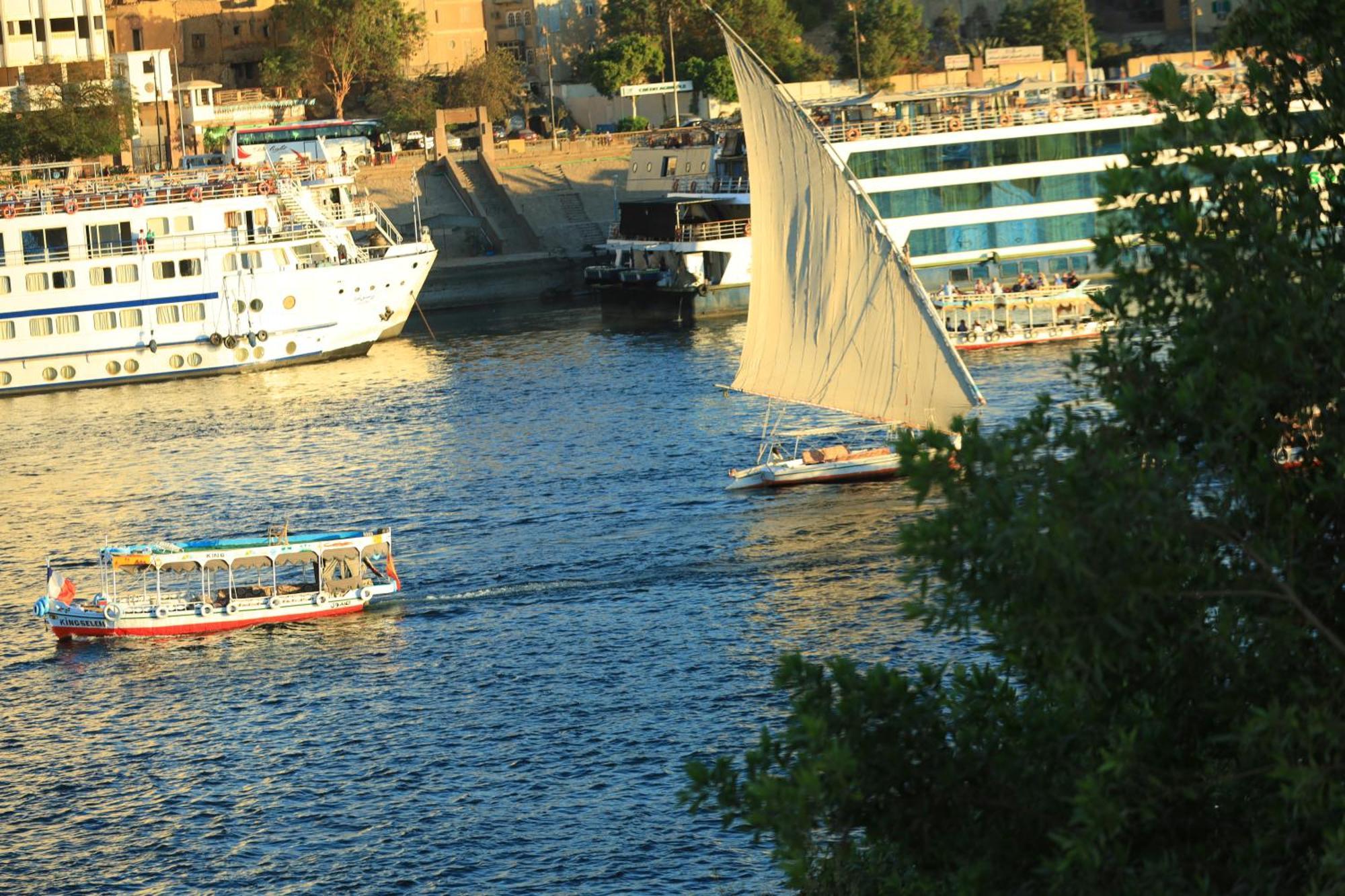 Crystala Guest House Aswan Exterior photo